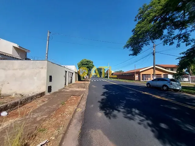 Terreno com 715m², à venda, no bairro Nova Ourinhos em Ourinhos