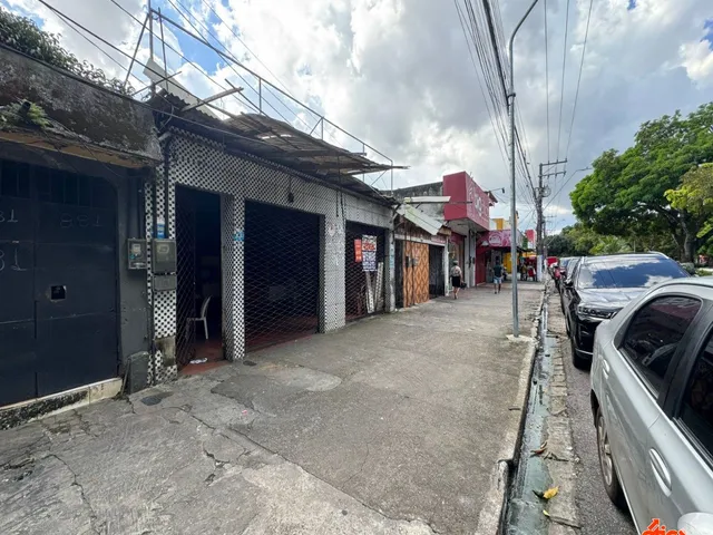Terreno à venda, no bairro Pedreira em Belém