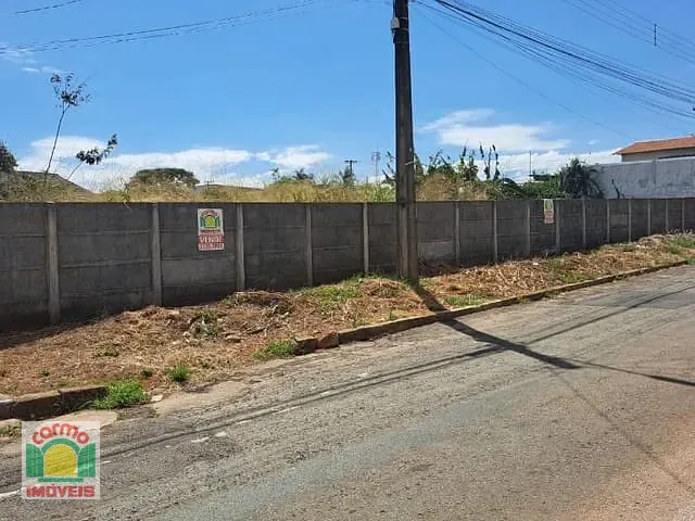 Terreno com 360m², à venda, no bairro Jardim Europa em Anápolis