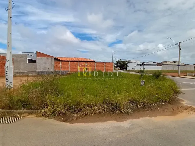 Terreno com 233m², à venda, no bairro Residencial Cambuí em Porto Feliz