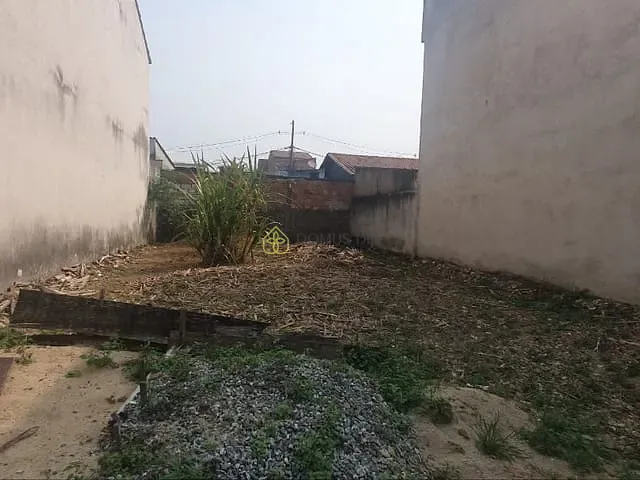 Terreno com 136m², à venda, no bairro Jardim Aliança em Resende