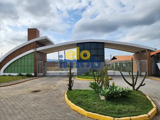 Terreno com 276m², à venda, no bairro Centro em Agrestina