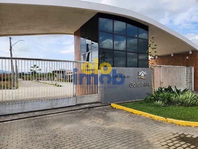 Terreno com 276m², à venda, no bairro Centro em Agrestina