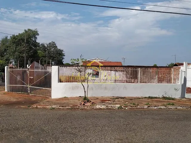 Terreno com 414m², à venda, no bairro ARMINDO GUAZZI em LONDRINA