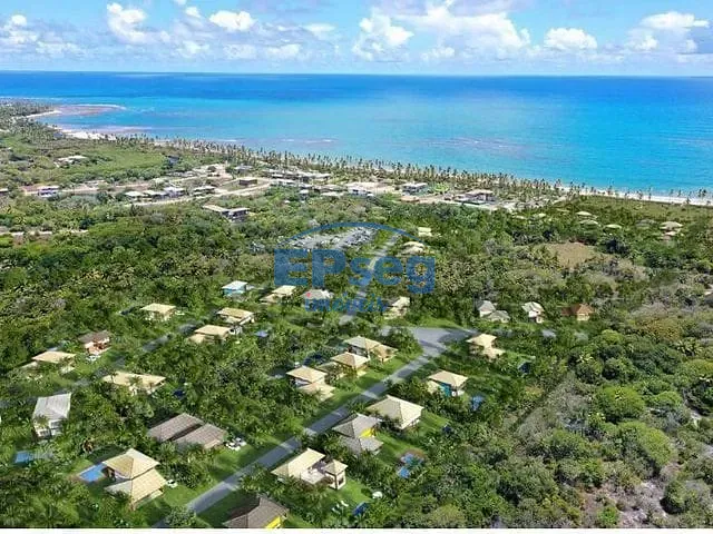 Terreno com 700m², à venda, no bairro Praia do Forte em Mata de São João