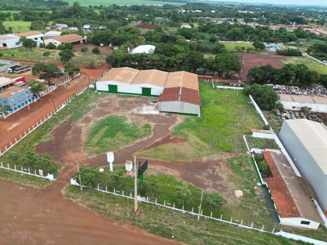 Terreno com 12000m², à venda, no bairro Jardim Alhambra em Dourados