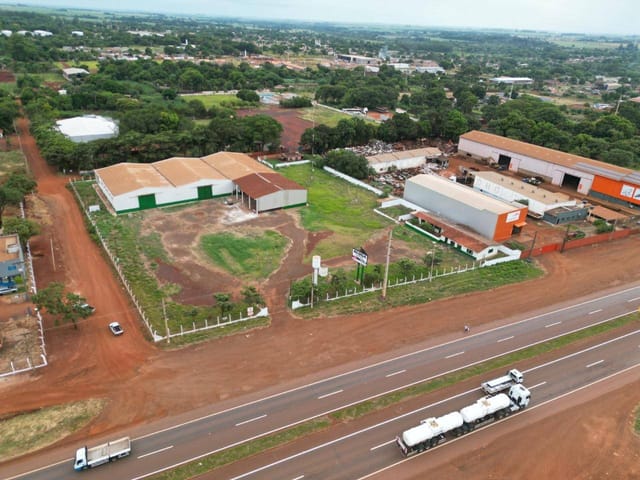 Terreno com 12000m², à venda, no bairro Jardim Alhambra em Dourados