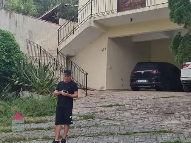 Terreno com 402m², à venda, no bairro Transurb em Itapevi