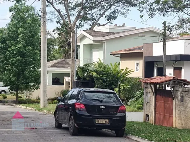 Terreno com 402m², à venda, no bairro Transurb em Itapevi