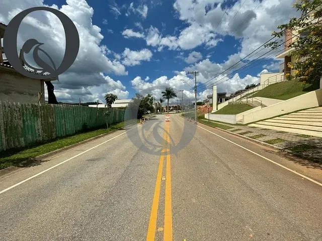 Terreno com 682m², à venda, no bairro Tanque em Atibaia