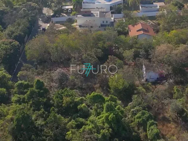 Terreno com 2300m², à venda, no bairro Setor Habitacional Jardim Botânico em Brasília