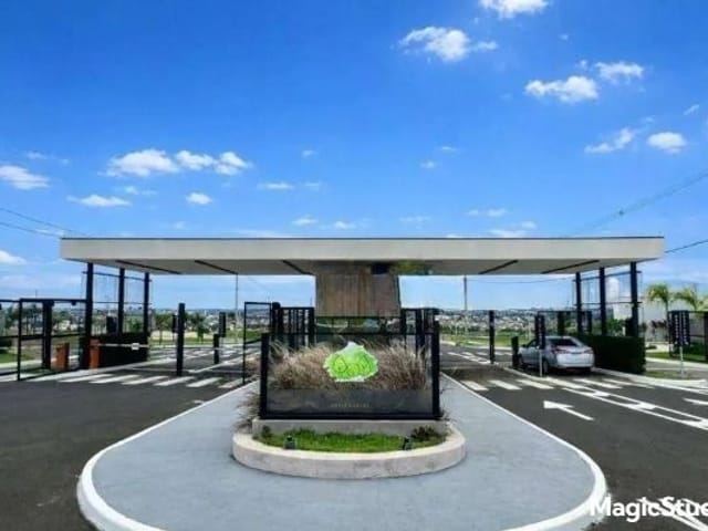Terreno com 304m², à venda, no bairro Parque Vila América em Nova Odessa