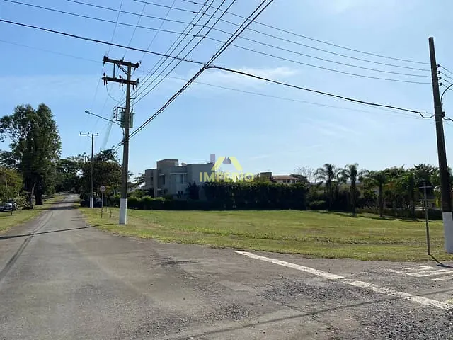 Terreno com 1419m², à venda, no bairro Haras Paineiras em Salto
