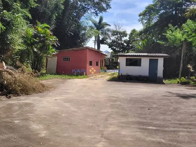 Terreno com 1100m², à venda, no bairro Itaipava em Petrópolis
