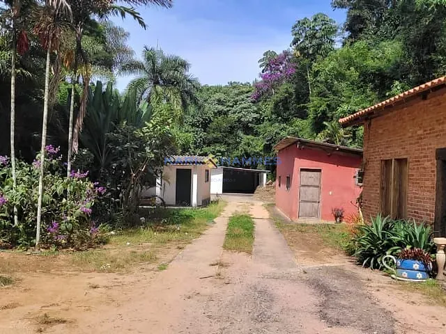 Terreno com 1100m², à venda, no bairro Itaipava em Petrópolis