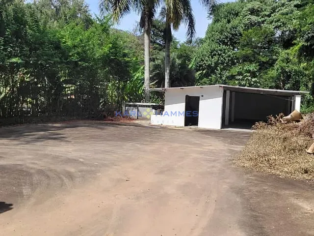 Terreno com 1100m², à venda, no bairro Itaipava em Petrópolis