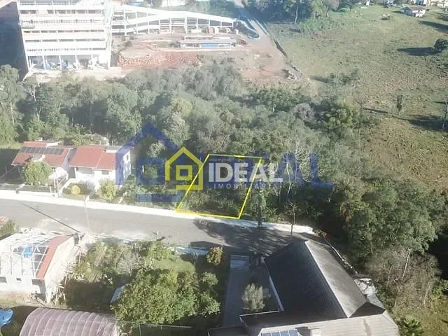Terreno com 416m², à venda, no bairro São Cristóvão em Concórdia