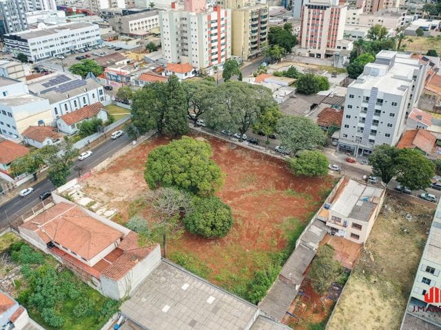 Foto do Terreno - Oportunidade para investidores, construtoras e incorporadoras, lote com parametros de uso e ocupacao ZC1 (Zona Comercial Um) | J. Mareze Imóveis Ltda