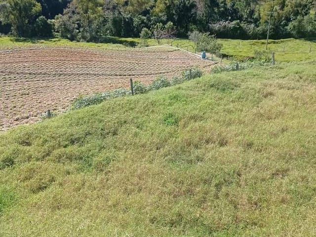 Terreno com 695m², à venda, no bairro Carrocerias Barracão em Alfredo Wagner