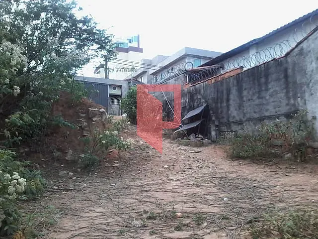 Terreno com 420m², à venda, no bairro Caiçaras em Belo Horizonte