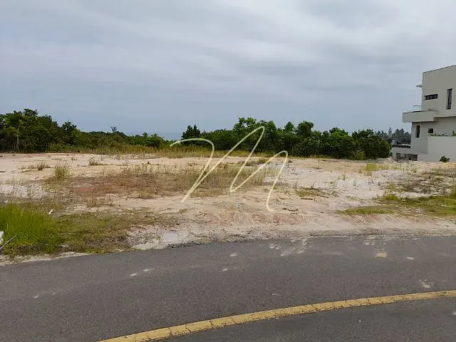 Terreno com 775m², à venda, no bairro Nossa Senhora da Vitória em Ilhéus
