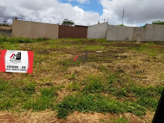 Terreno com 452m², à venda, no bairro Jardim Paulista II em Arapongas