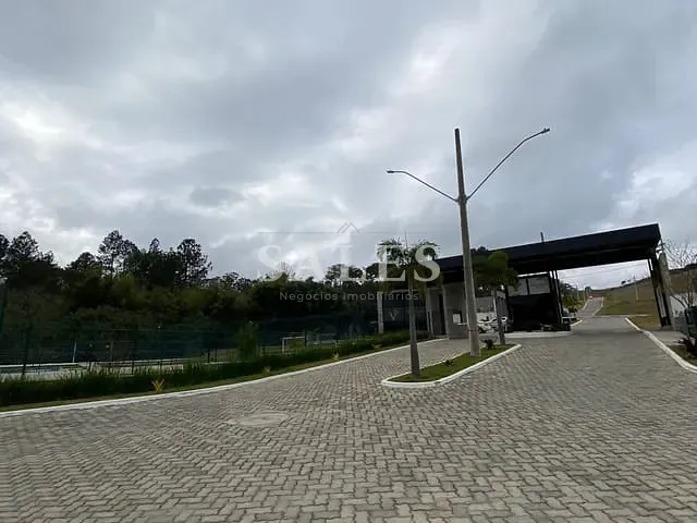 Terreno com 1200m², à venda, no bairro São Pedro em Juiz de Fora