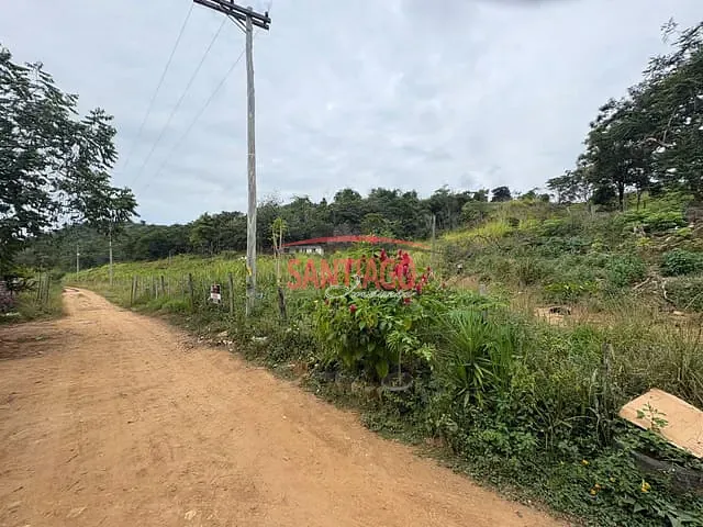 Terreno com 1500m², à venda, no bairro Arraialzinho em Santo Antônio de Pádua