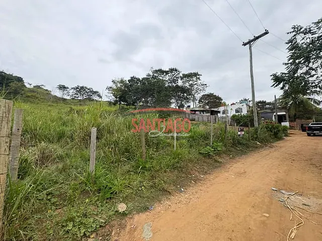 Terreno com 1500m², à venda, no bairro Arraialzinho em Santo Antônio de Pádua