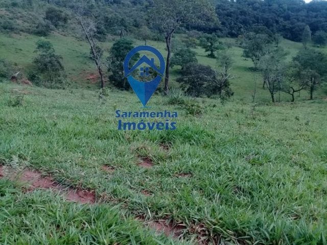 Terreno com 24m², à venda, no bairro CENTRO em Carmópolis de Minas