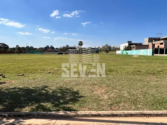 Terreno com 489m², à venda, no bairro Vila Aviação em Bauru