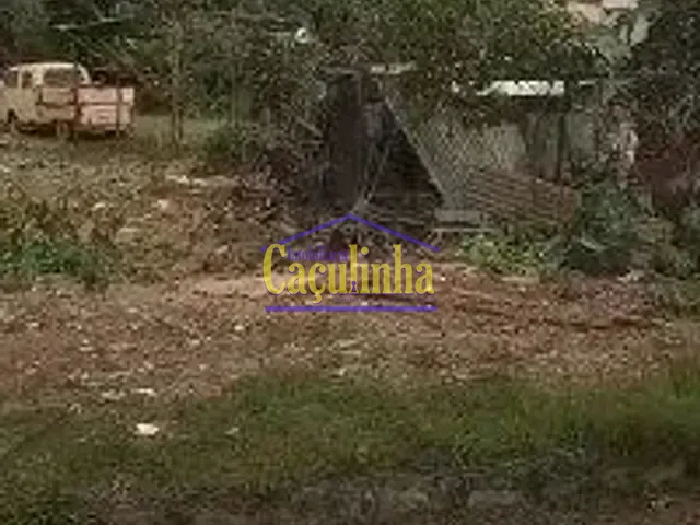 Terreno com 452m², à venda, no bairro Ipiabas em Barra do Piraí