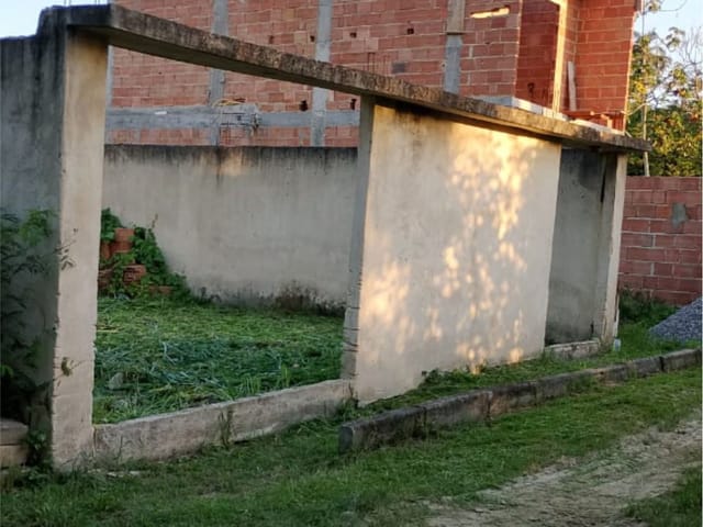 Terreno com 100m², à venda, no bairro Campo Grande em Rio de Janeiro
