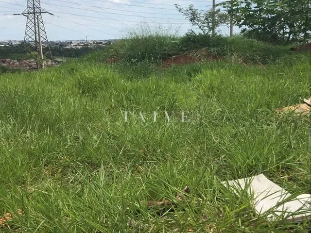 Terreno com 340m², à venda, no bairro Marumbi em Londrina