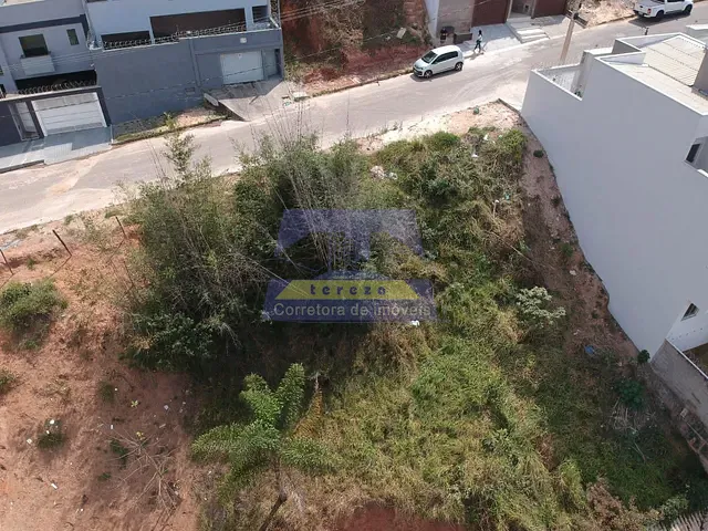 Terreno com 480m², à venda, no bairro Cidade Nova em Itabira