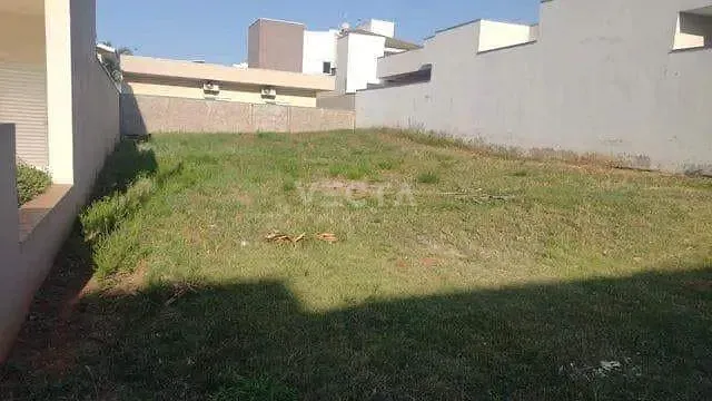 Terreno, 300 m² - Foto 2