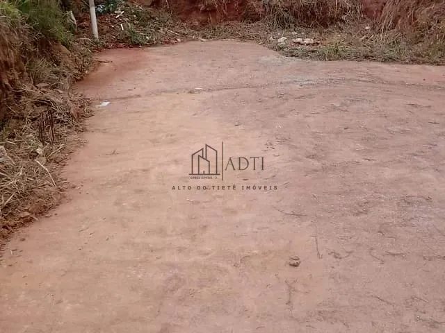 Terreno com 154m², à venda, no bairro Villa Di Cesar em Mogi das Cruzes