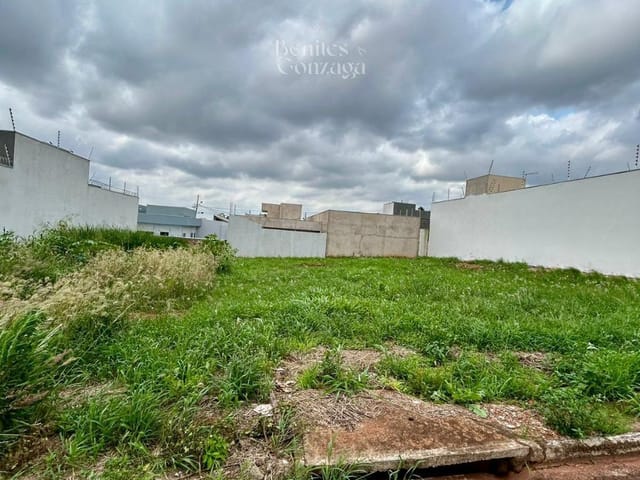 Foto do Terreno - Terreno à venda em Maringá, Jardim Munique, com 405 m² | Benites & Gonzaga Imóveis