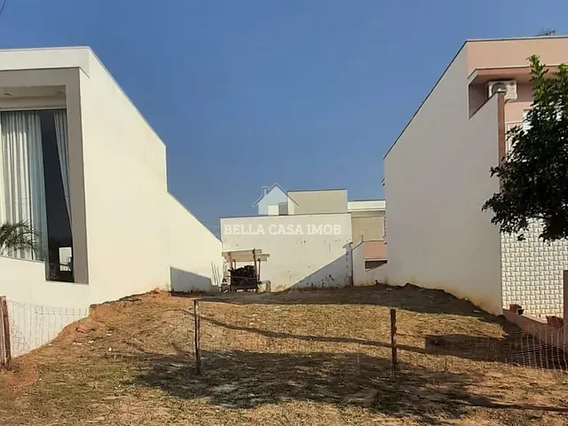 Terreno com 300m², à venda, no bairro Wanel Ville em Sorocaba