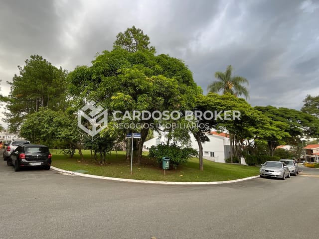 Terreno com 411m², à venda, no bairro Alphaville em Santana de Parnaíba