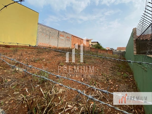 Terreno com 462m², à venda, no bairro ESTRELA em PONTA GROSSA