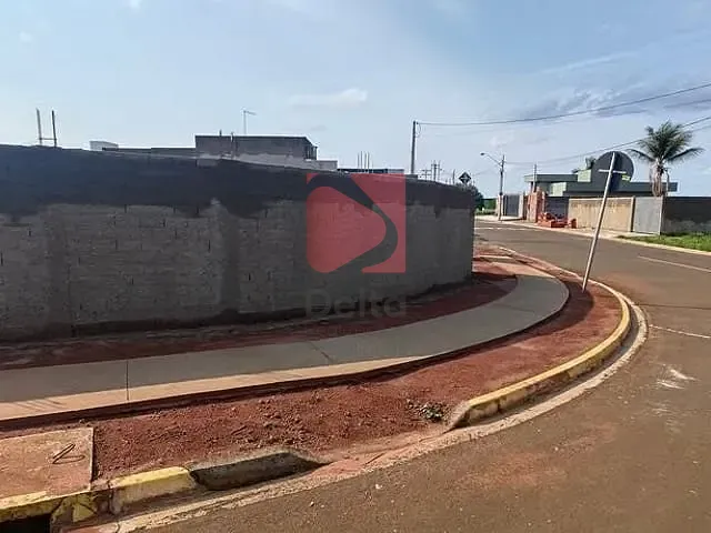 Terreno com 350m², à venda, no bairro Terramérica RS em Pirassununga
