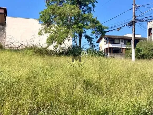 Terreno com 329m², à venda, no bairro Portal das Colinas em Guaratinguetá