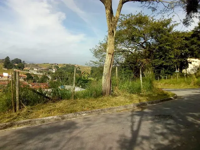 Terreno com 786m², à venda, no bairro Jardim das Acácias em Porto Real