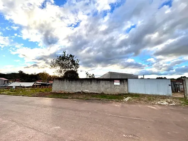Terreno com 692m², à venda, no bairro Jardim Lise em Campo Largo