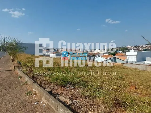 Terreno com 270m², à venda, no bairro Jardim Alvorada em GUAXUPÉ