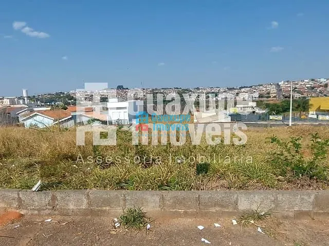 Terreno com 270m², à venda, no bairro Jardim Alvorada em GUAXUPÉ