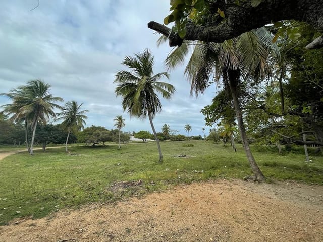 Terreno com 21393m², à venda, no bairro Aruana em Aracaju