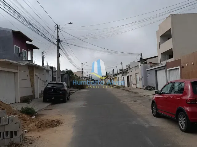 Terreno com 200m², à venda, no bairro Felícia em Vitória da Conquista