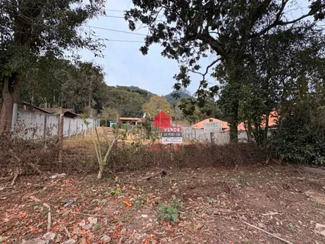 Terreno com 753m², à venda, no bairro Mury em Nova Friburgo